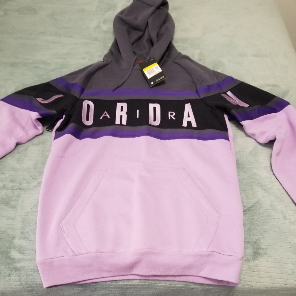 Air jordan sweatshirt